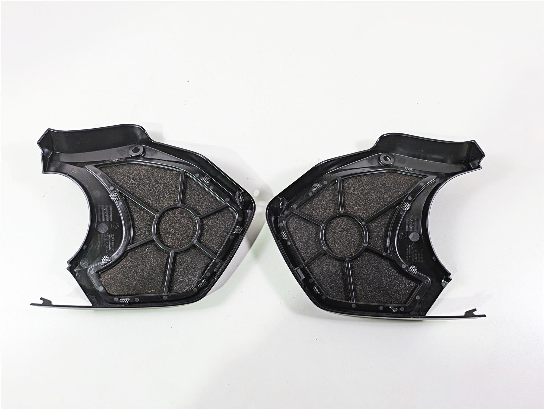 2019 BMW R1250RT K52 Speaker Cover Fairing Cover Set 46638529411 46638529412 {{ shop.shopifyCountryName }} - Mototech271