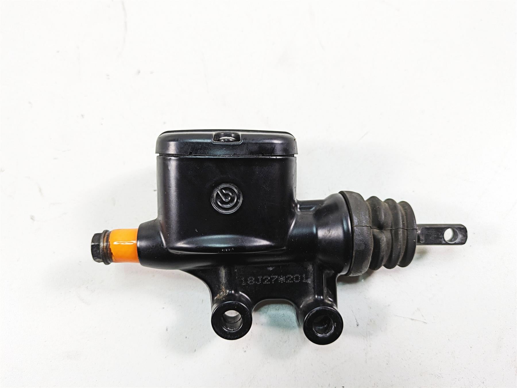 2019 Harley Touring FLHX Street Glide Rear Brake Master Cylinder 41700028A {{ shop.shopifyCountryName }} - Mototech271