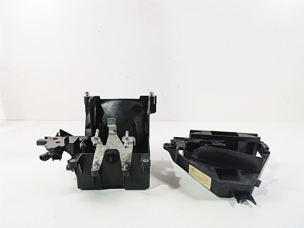 2021 Harley Touring FLTRX Road Glide Battery Tray Electrical Holder Set 66000010 {{ shop.shopifyCountryName }} - Mototech271