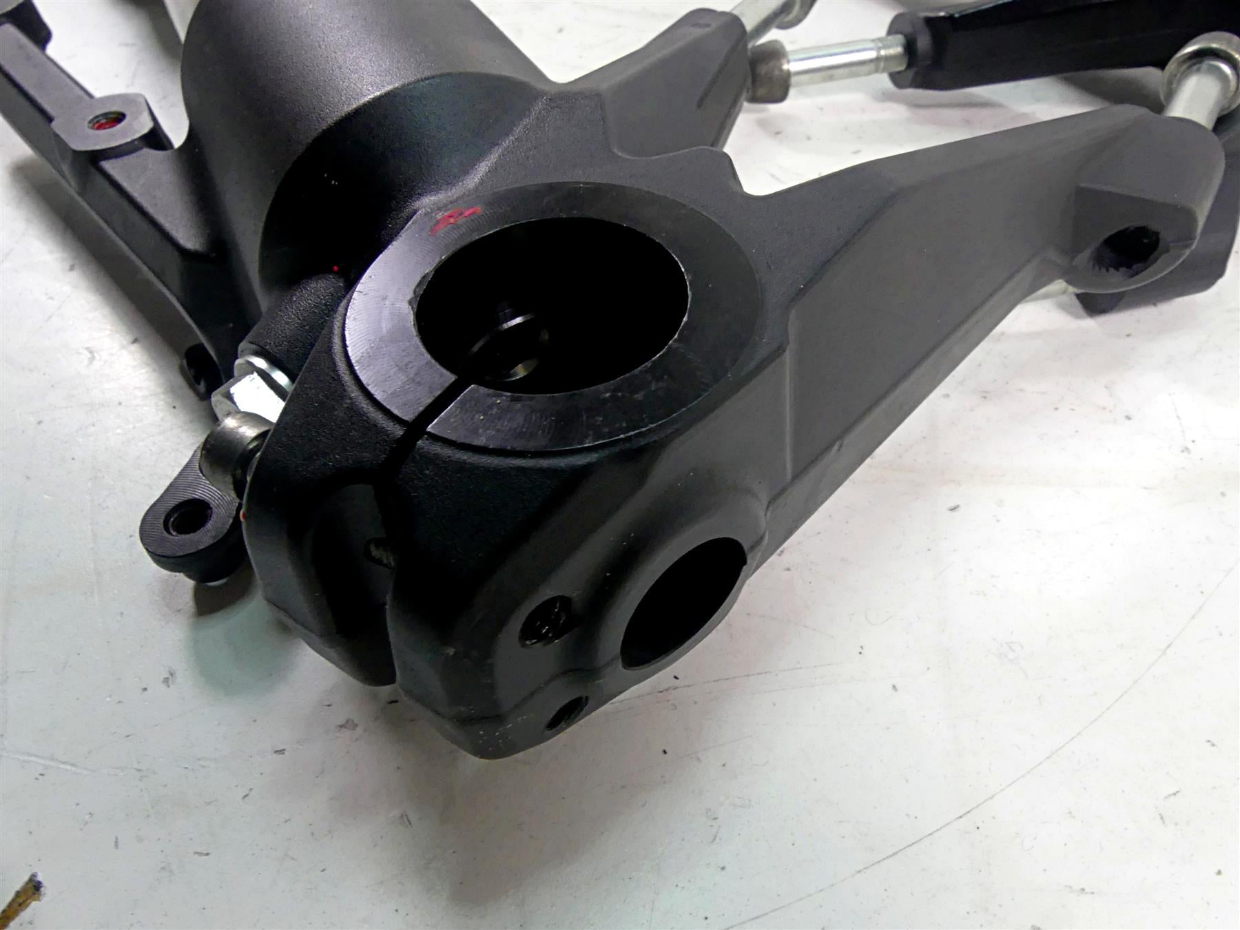 2013 Ducati Diavel Red Front Straight Fork Leg Set 34420342A 34520343A {{ shop.shopifyCountryName }} - Mototech271
