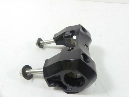 2020 Yamaha VMX17 1700 Handlebar Handle Bar Riser Set 2S3-23441-01-00 {{ shop.shopifyCountryName }} - Mototech271