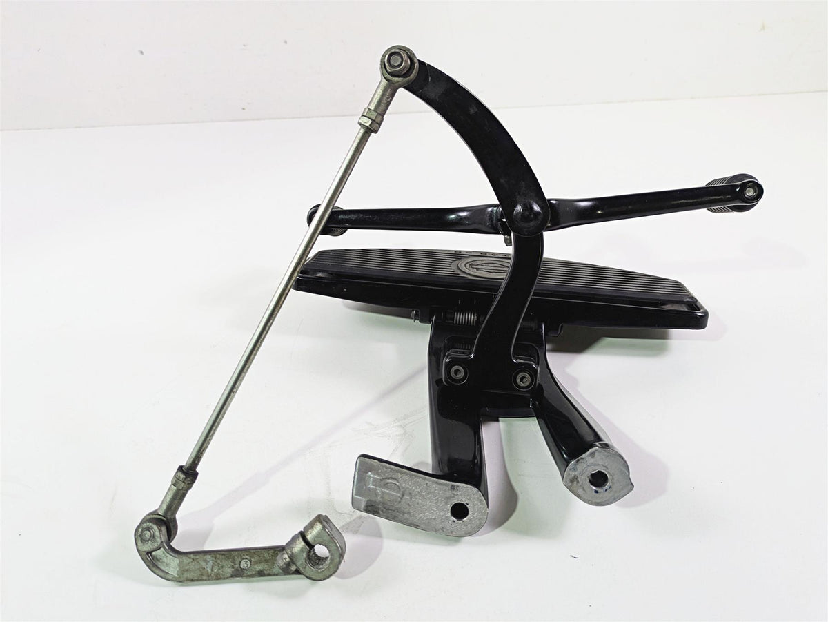 2018 Harley FLHCS Softail Heritage 115th Left Floorboard & Shift Lever 50501087 {{ shop.shopifyCountryName }} - Mototech271