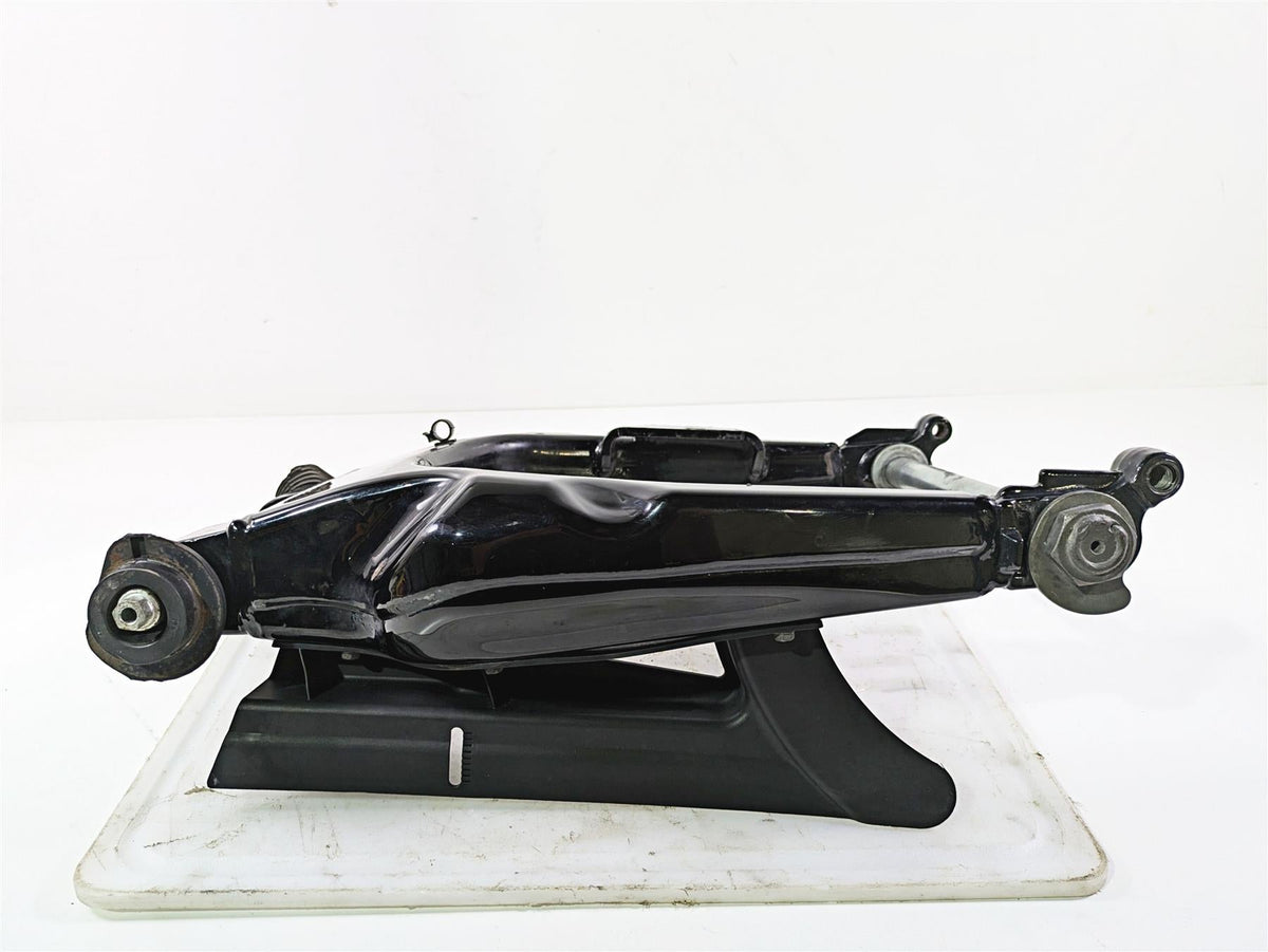 2010 Harley Touring FLHTK Electra Glide Swingarm Swing Arm Axle 47549-09A {{ shop.shopifyCountryName }} - Mototech271