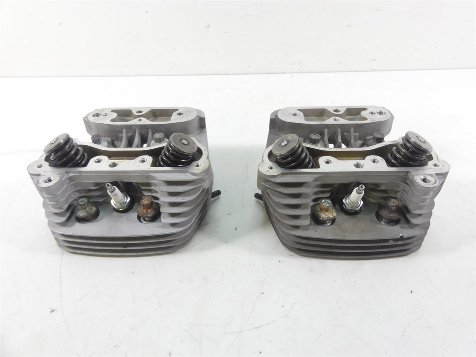 2000 Harley Dyna FXR4 CVO Super Glide Cylinder Head Cylinderhead Set 16720-84C {{ shop.shopifyCountryName }} - Mototech271