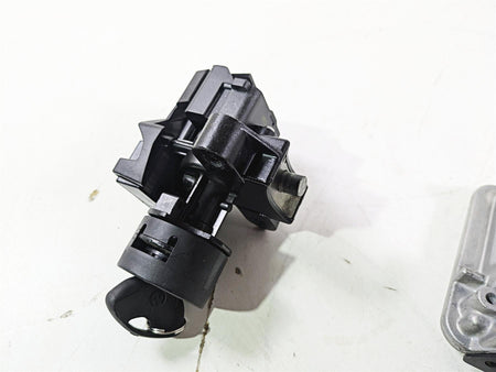 2016 BMW F800R K73 Cdi Ecm Ignition Switch Key Lock Set 13618545091 51257700072 {{ shop.shopifyCountryName }} - Mototech271