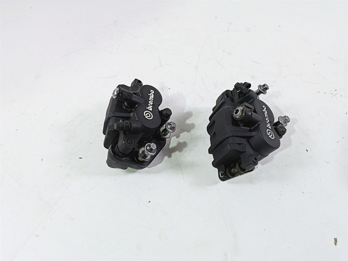 2017 BMW F800GS Adv K75 Brembo Front Brake Caliper Set 34117716715 34117716716 {{ shop.shopifyCountryName }} - Mototech271