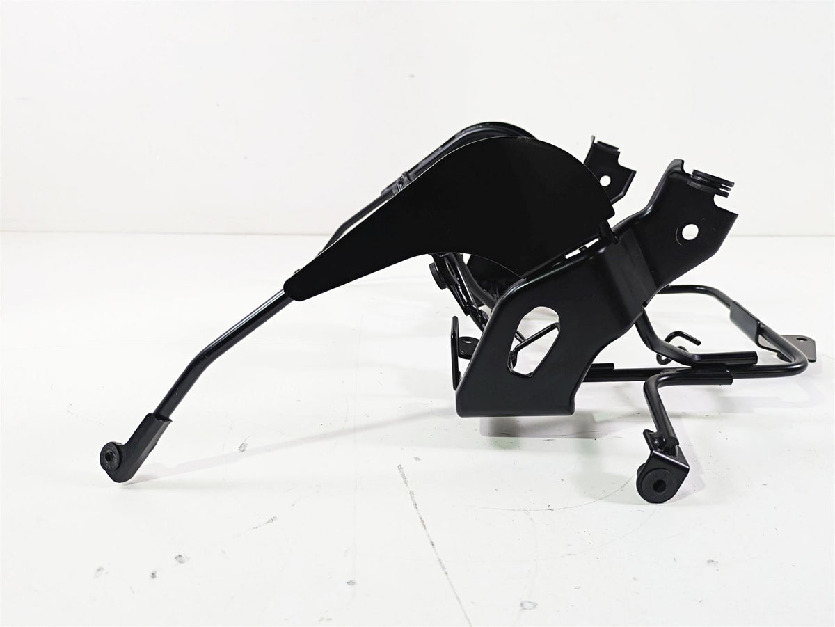 2022 Kawasaki ZR900RS Cafe Headlight Gauges Stay Bracket Mount 39137-0686 {{ shop.shopifyCountryName }} - Mototech271