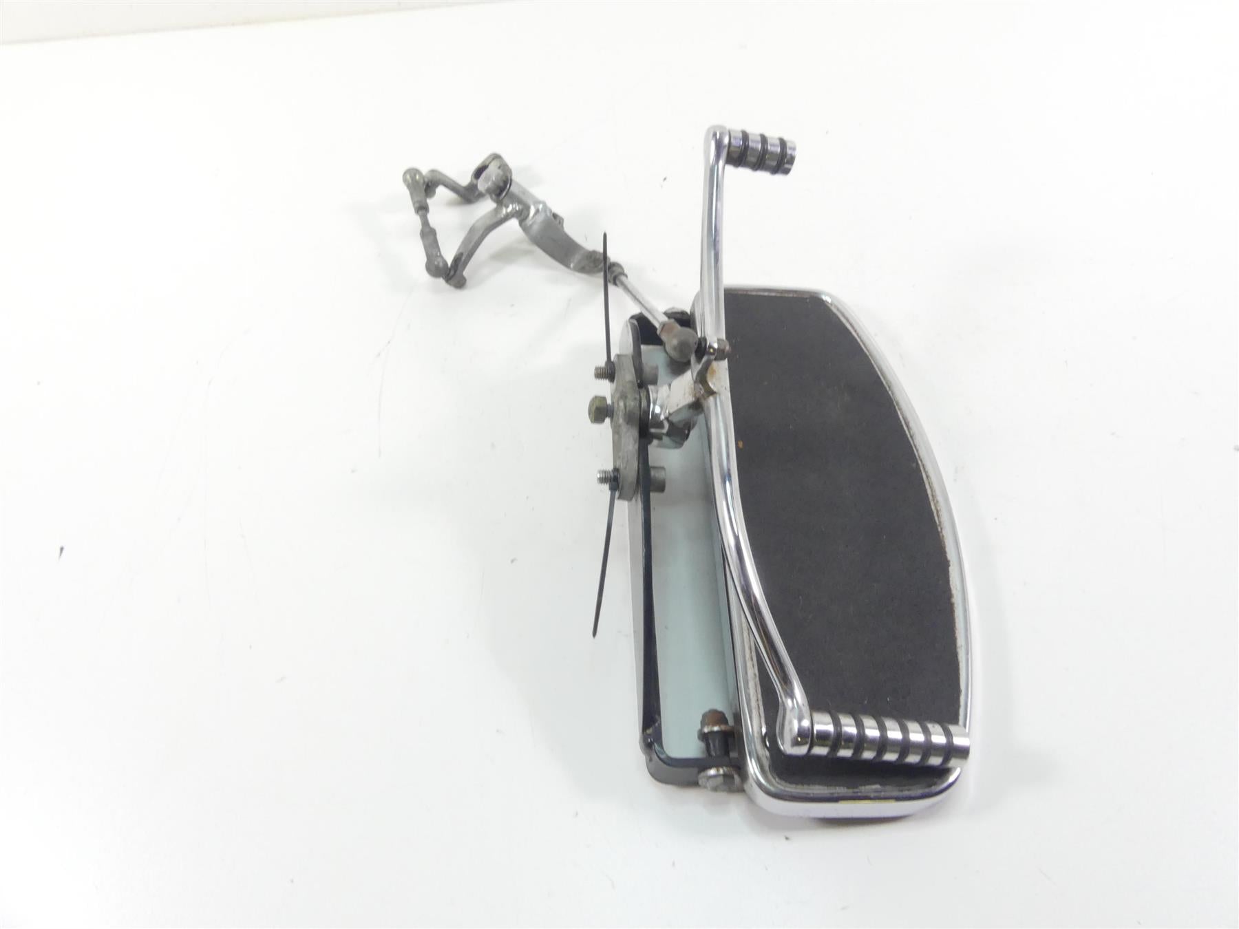 2001 Moto Guzzi California Sp 1100 Left Floor Board Cradle & Shifter GU03422130 {{ shop.shopifyCountryName }} - Mototech271