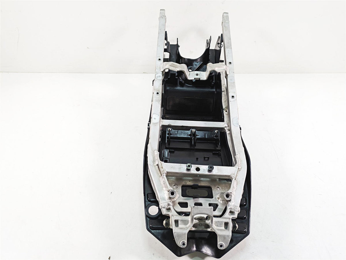 2021 Aprilia RS660 Straight Rear Sub Frame Subframe 2B008726 2B006819 {{ shop.shopifyCountryName }} - Mototech271