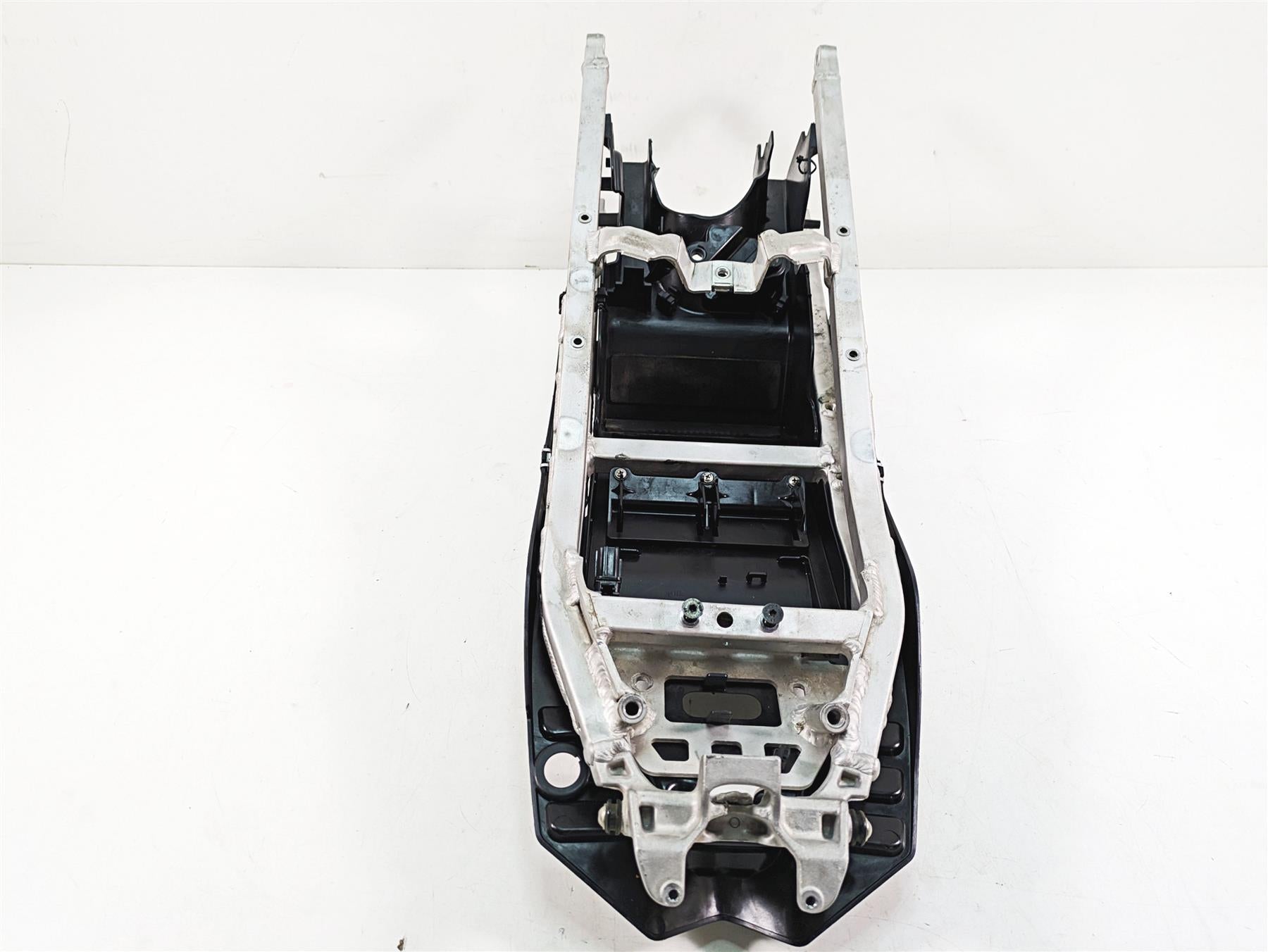 2021 Aprilia RS660 Straight Rear Sub Frame Subframe 2B008726 2B006819 {{ shop.shopifyCountryName }} - Mototech271