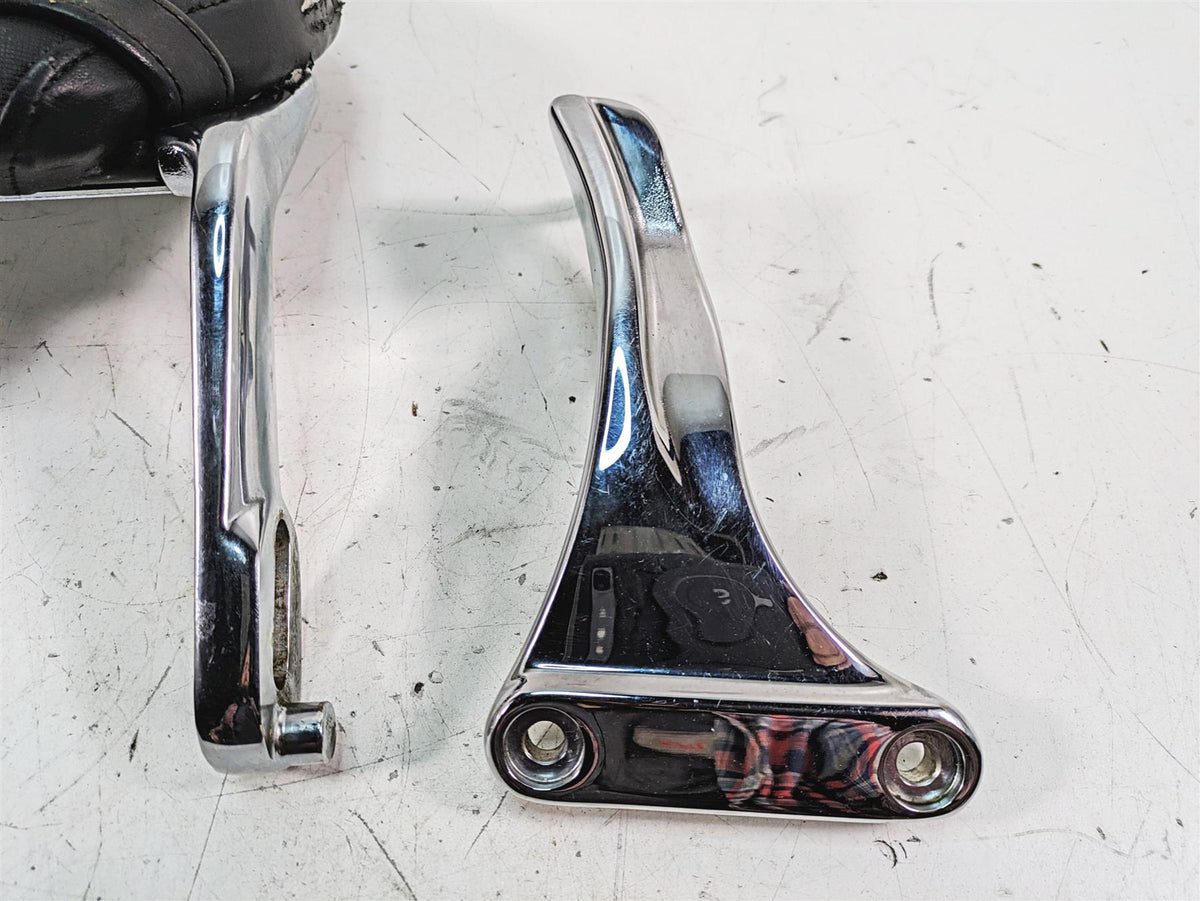 2009 Harley FXCWC Softail Rocker C Rear Seat & Support Mount Set -Read 51691-08 {{ shop.shopifyCountryName }} - Mototech271