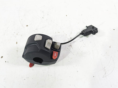 2023 Triumph Street Triple 765 RS Left Turn Signal Control Switch -Read T2044338 {{ shop.shopifyCountryName }} - Mototech271