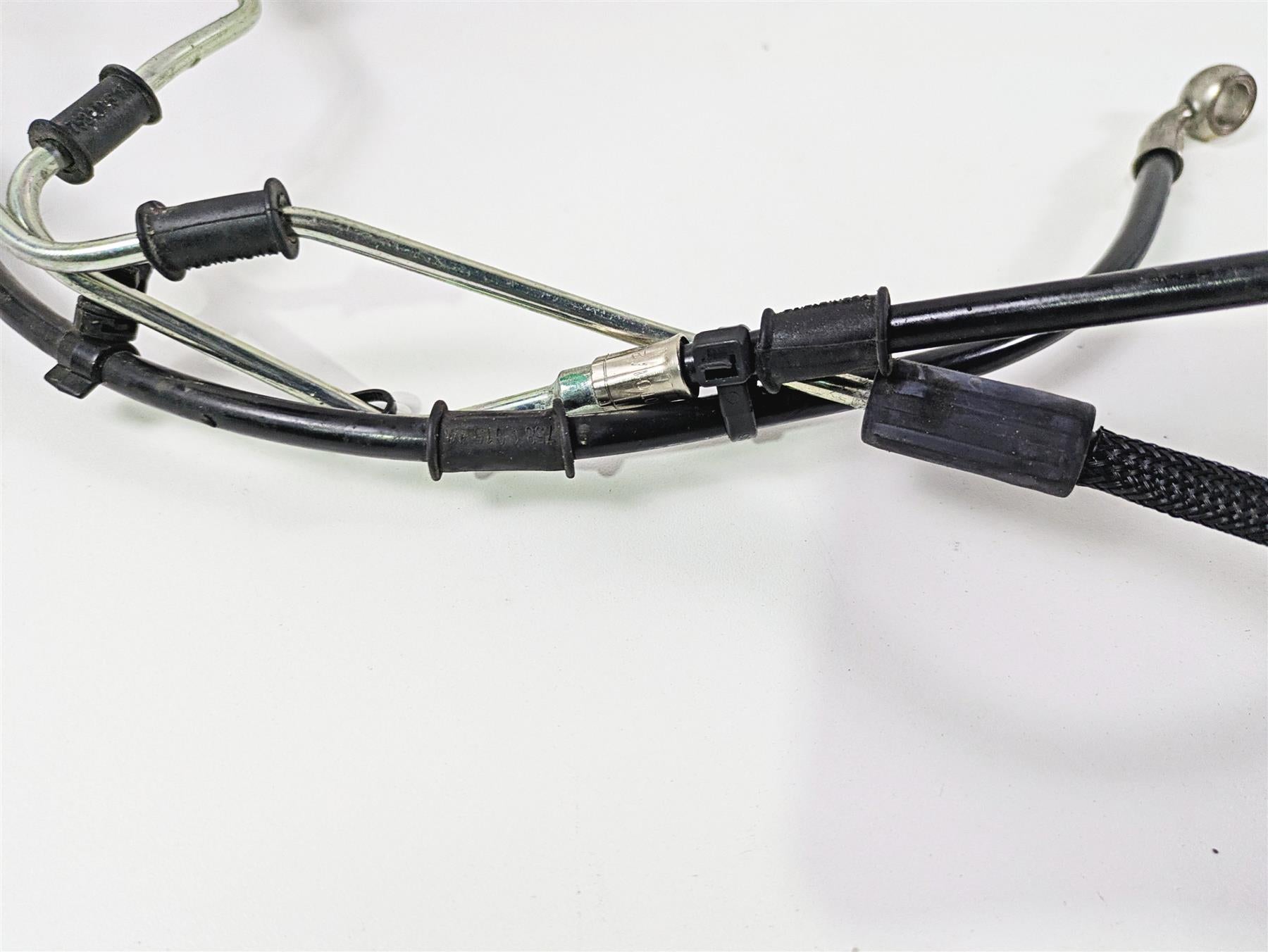 2022 Ducati Streetfighter V2 Front Abs Brake Line Set 61841411A {{ shop.shopifyCountryName }} - Mototech271