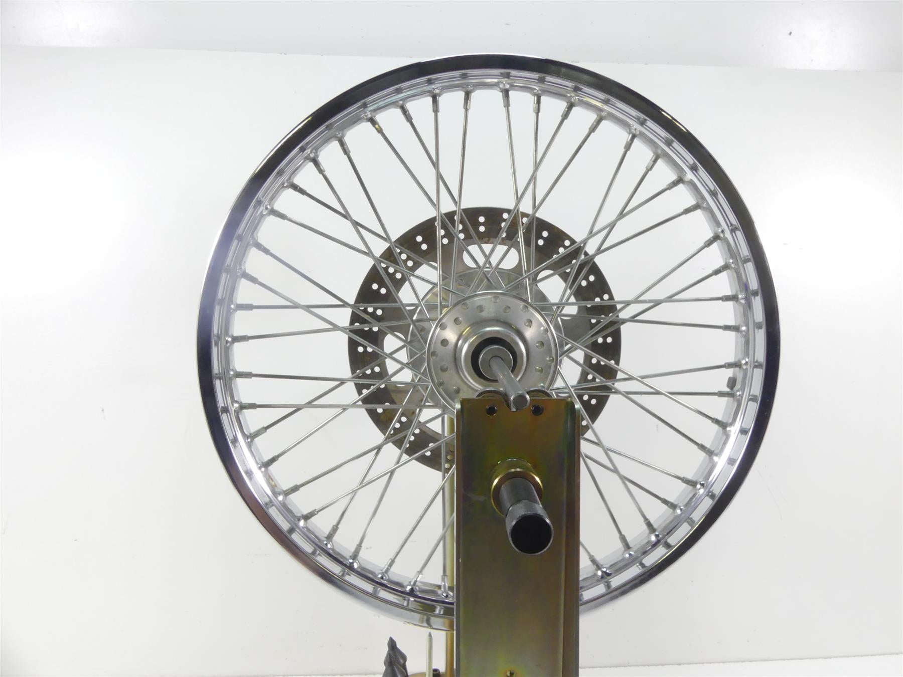 1998 Kawasaki VN800 Vulcan Straight Front Wheel Rim Takasago 21x1.85 41025-0048 {{ shop.shopifyCountryName }} - Mototech271
