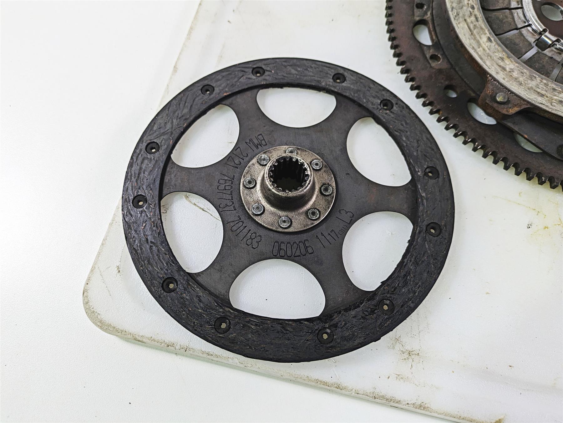 2006 BMW R1200GS K255 Adv Clutch Friction Pressure Plate Set 21217697737 {{ shop.shopifyCountryName }} - Mototech271