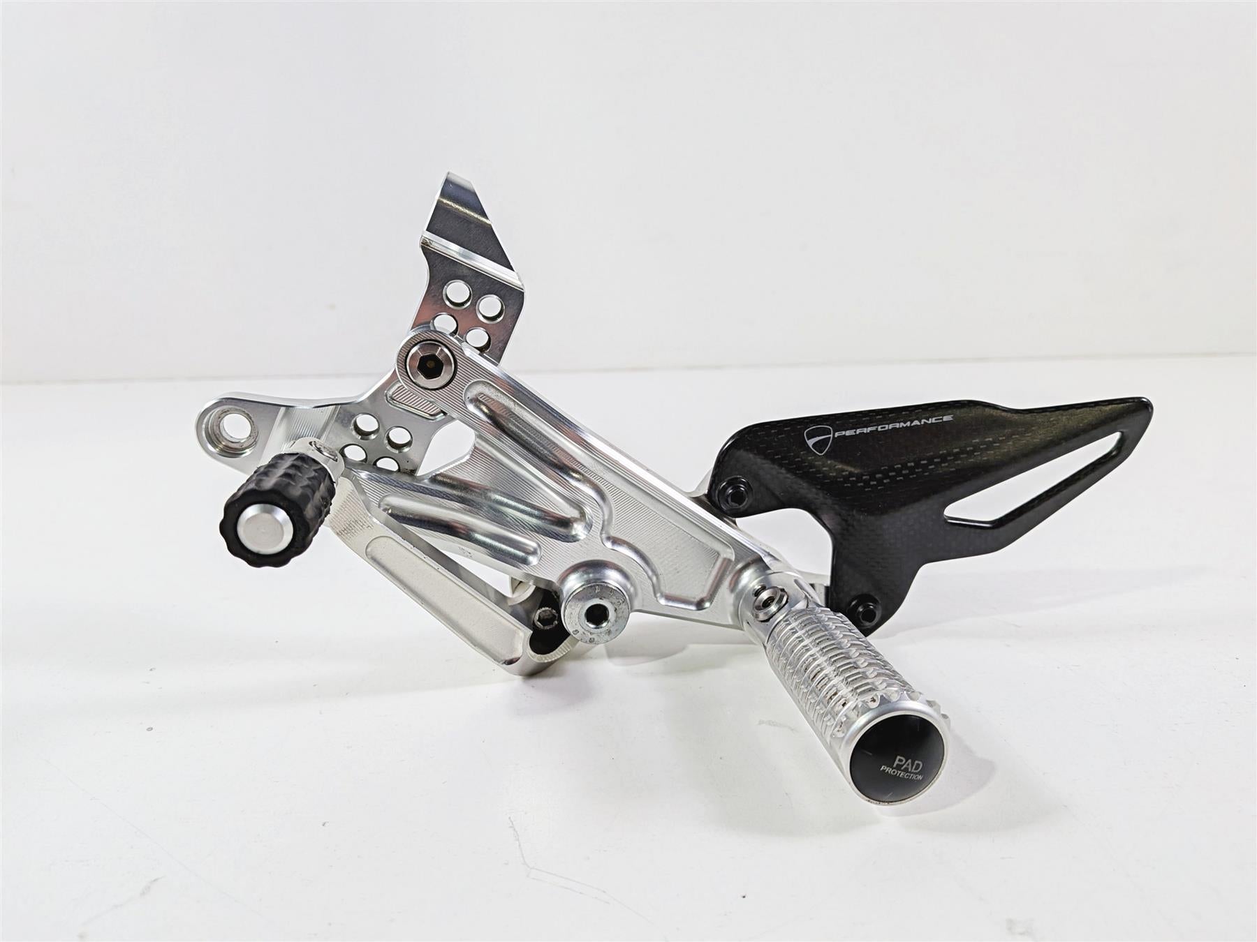 2019 Ducati Panigale V4S V4 S Corse Left Rizoma Foot Peg Shifter Rear Set 1938093 {{ shop.shopifyCountryName }} - Mototech271