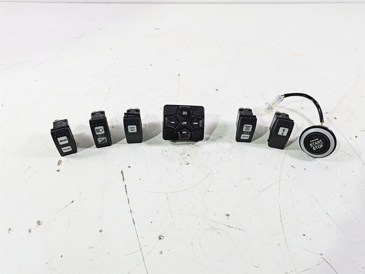 2023 Can Am Maverick X3 XMR Turbo RR Start Stop Light All Switch Set 710006059 {{ shop.shopifyCountryName }} - Mototech271