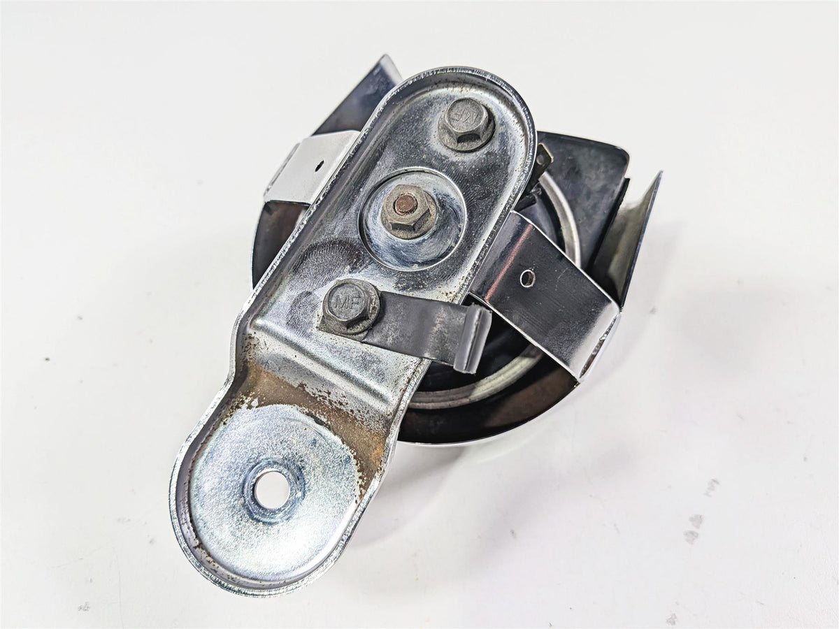 1998 Harley Dyna FXDL Low Rider Horn & Chrome Cover 61300478A {{ shop.shopifyCountryName }} - Mototech271