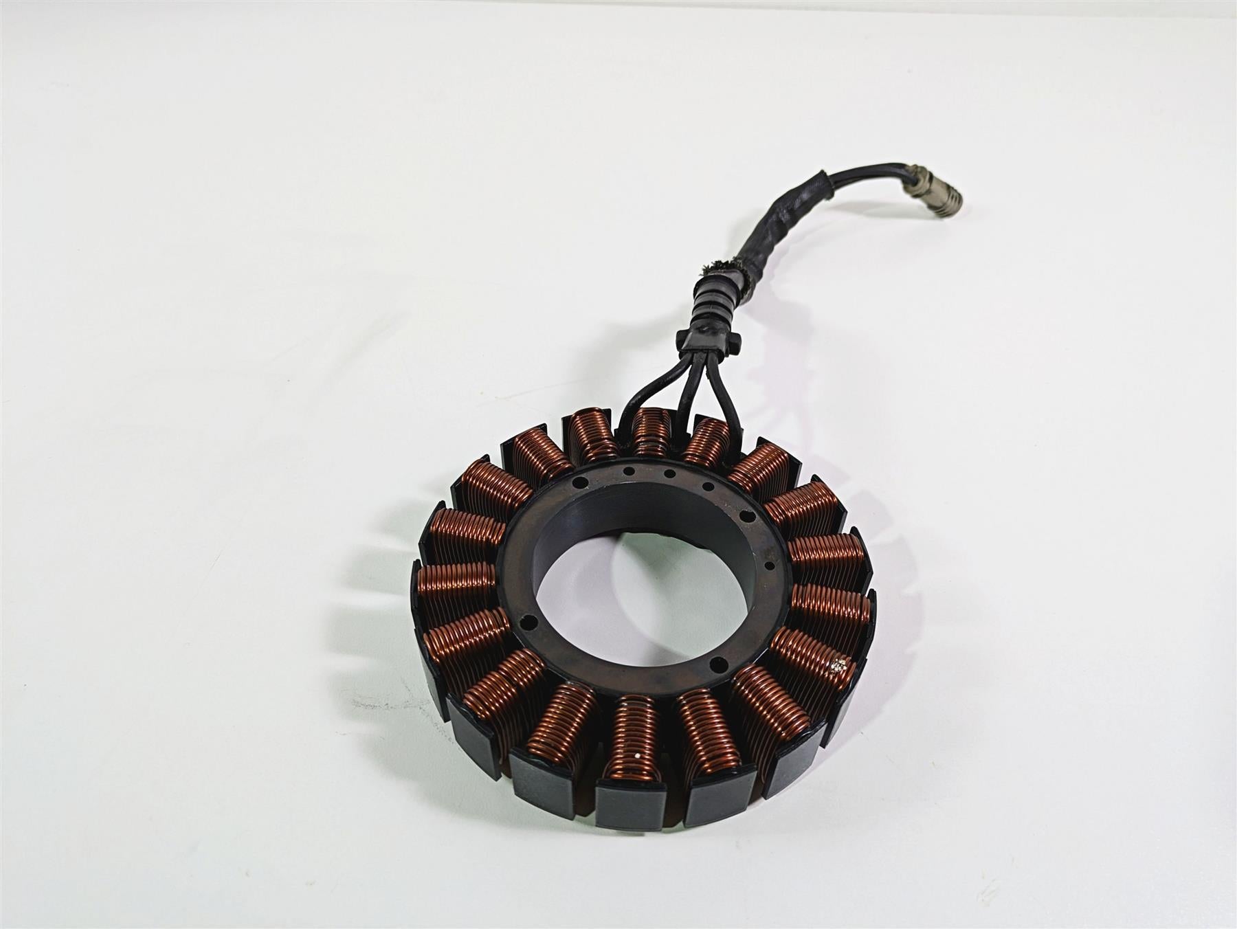 2010 Harley Touring FLHTK Electra Glide Stator Alternator 3P 50A -Read 29987-06D {{ shop.shopifyCountryName }} - Mototech271