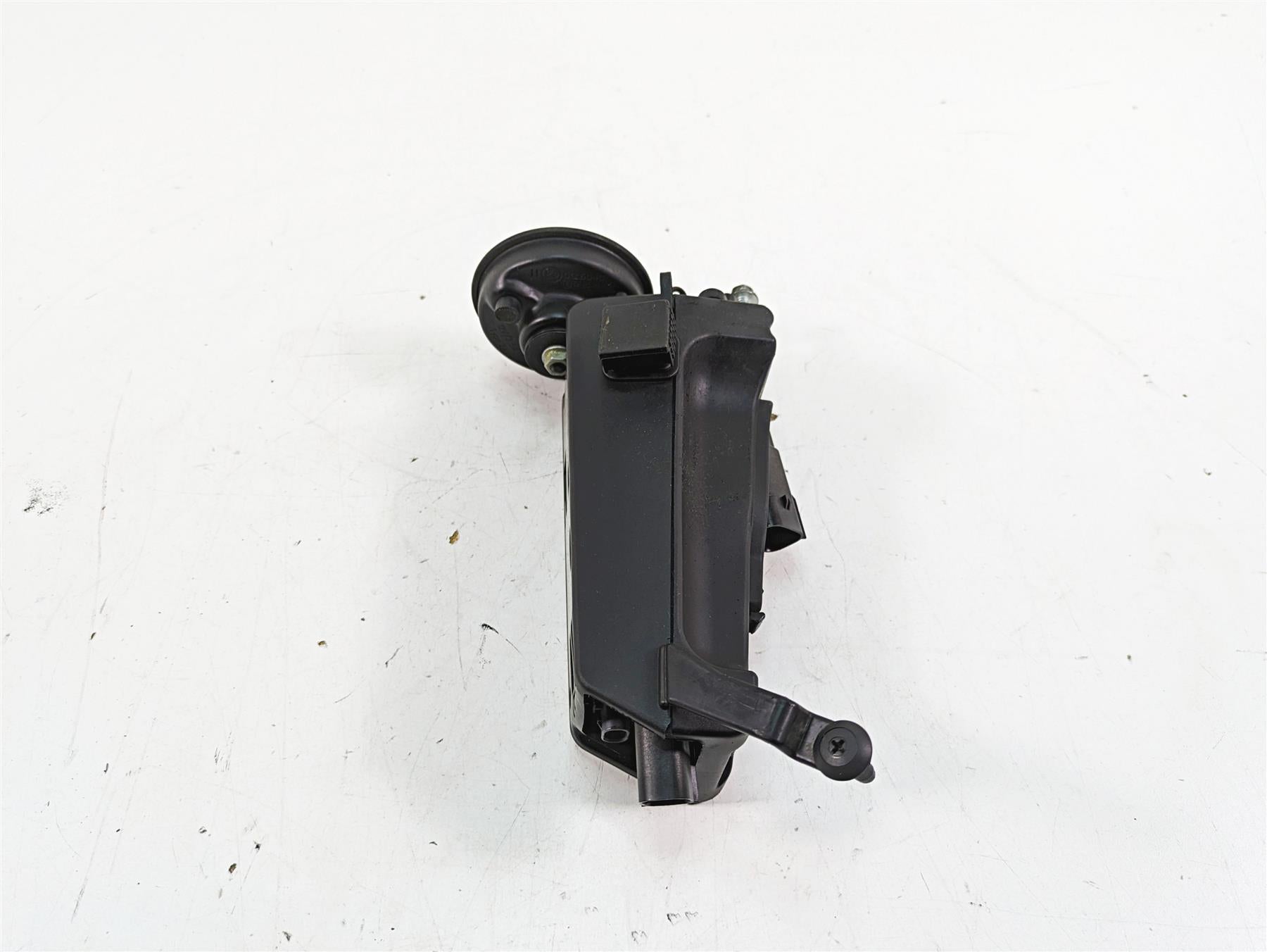 2020 Harley Softail FXBB Street Bob Horn + Media Usb Wiring Box 69201654 {{ shop.shopifyCountryName }} - Mototech271