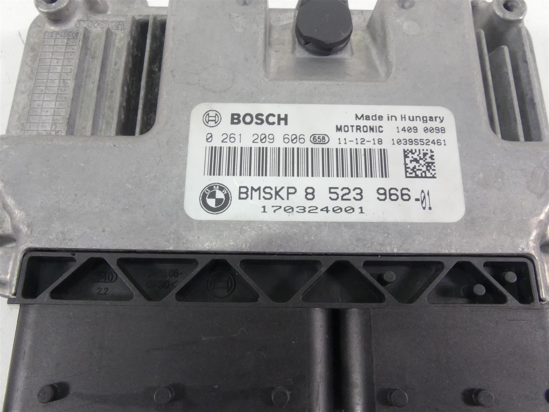 2012 BMW S1000RR K46 Cdi Ecu Ecm Ignition Switch Key Set 8523966 81357705247 {{ shop.shopifyCountryName }} - Mototech271