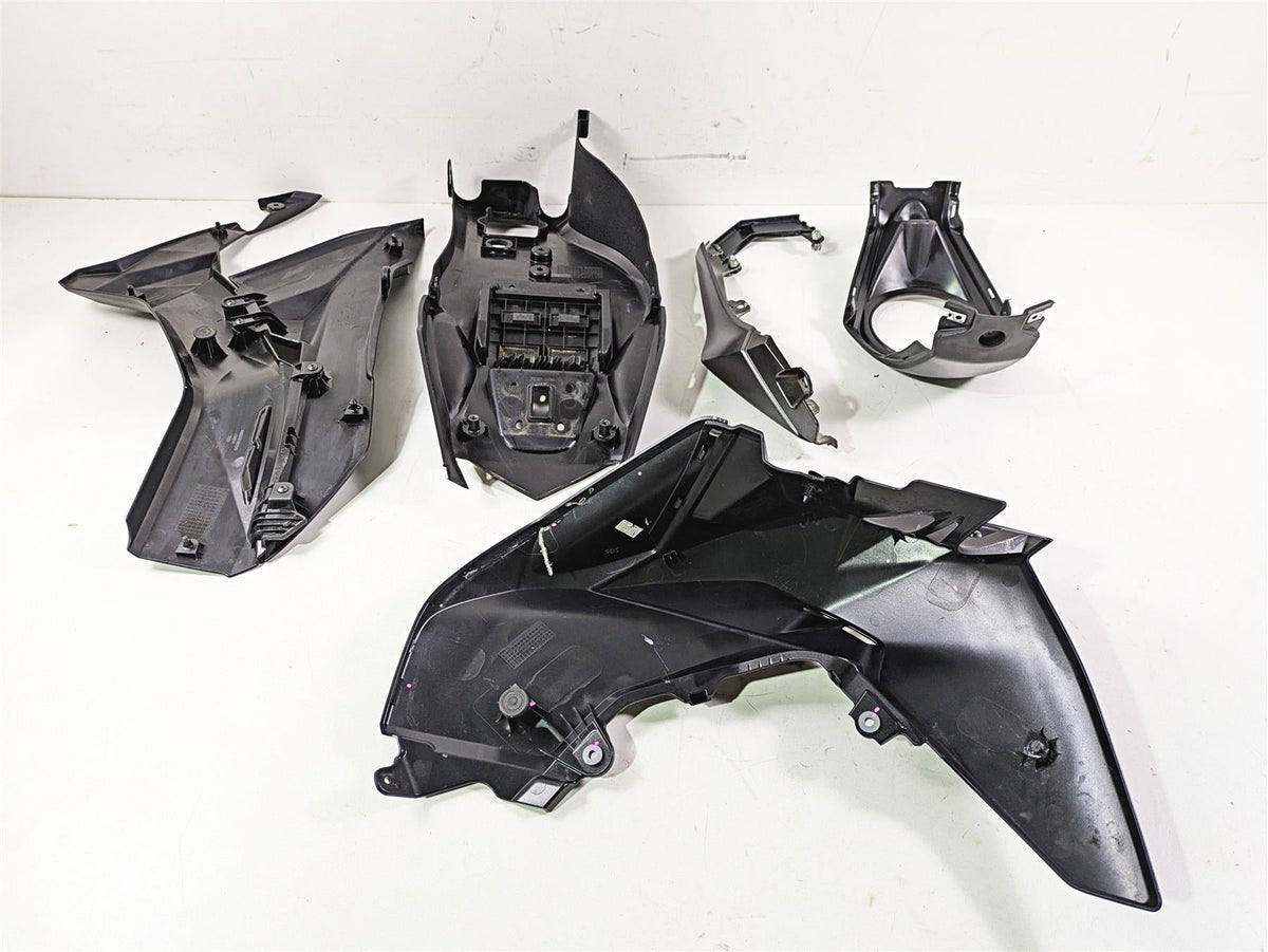 2021 Kawasaki Z125 Pro Fairing Cover Plastics. Incomplete 49133-0011 {{ shop.shopifyCountryName }} - Mototech271