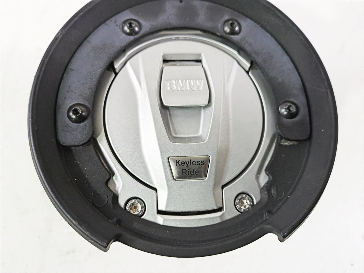2021 BMW R1250GS K51 Adv Keyless Fuel Gas Petrol Cap Lid 16118552148 {{ shop.shopifyCountryName }} - Mototech271