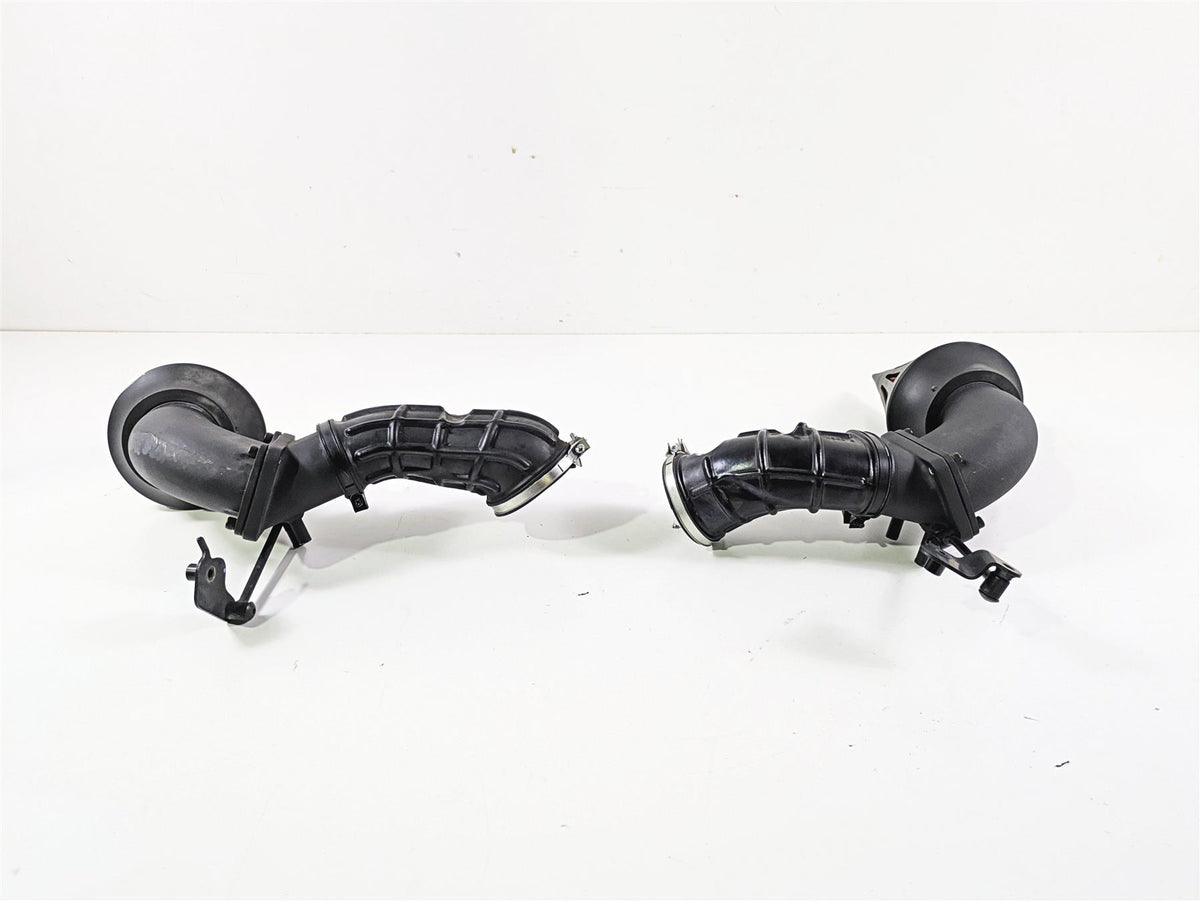 2019 Suzuki M109R VZR1800 Boulevard Dual Spike Flat Black Red Filter AC-236-BK {{ shop.shopifyCountryName }} - Mototech271