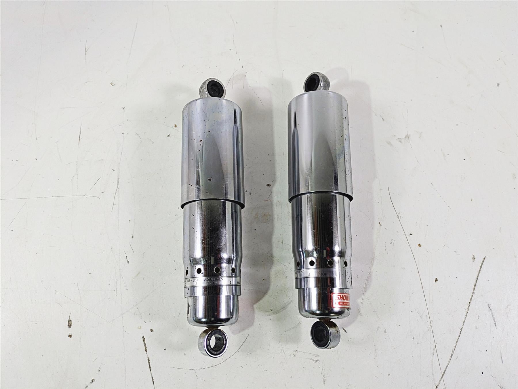 2002 Honda V-Twin VTX1800 C Showa Rear Suspension Shock Damper Set 52400-MCH-631 {{ shop.shopifyCountryName }} - Mototech271