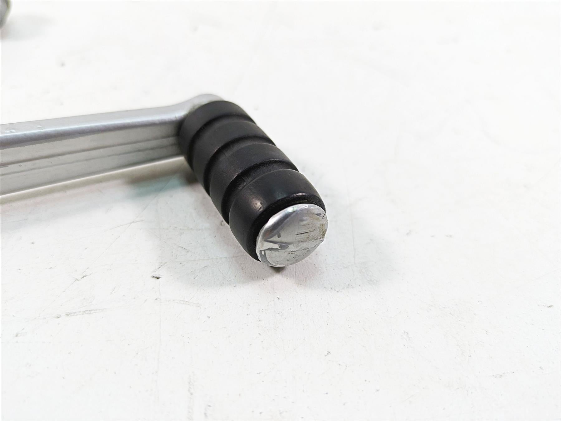 2007 BMW R1200GS K255 Adv Shifter Shift Lever Pedal & Linkage 23417670378 {{ shop.shopifyCountryName }} - Mototech271