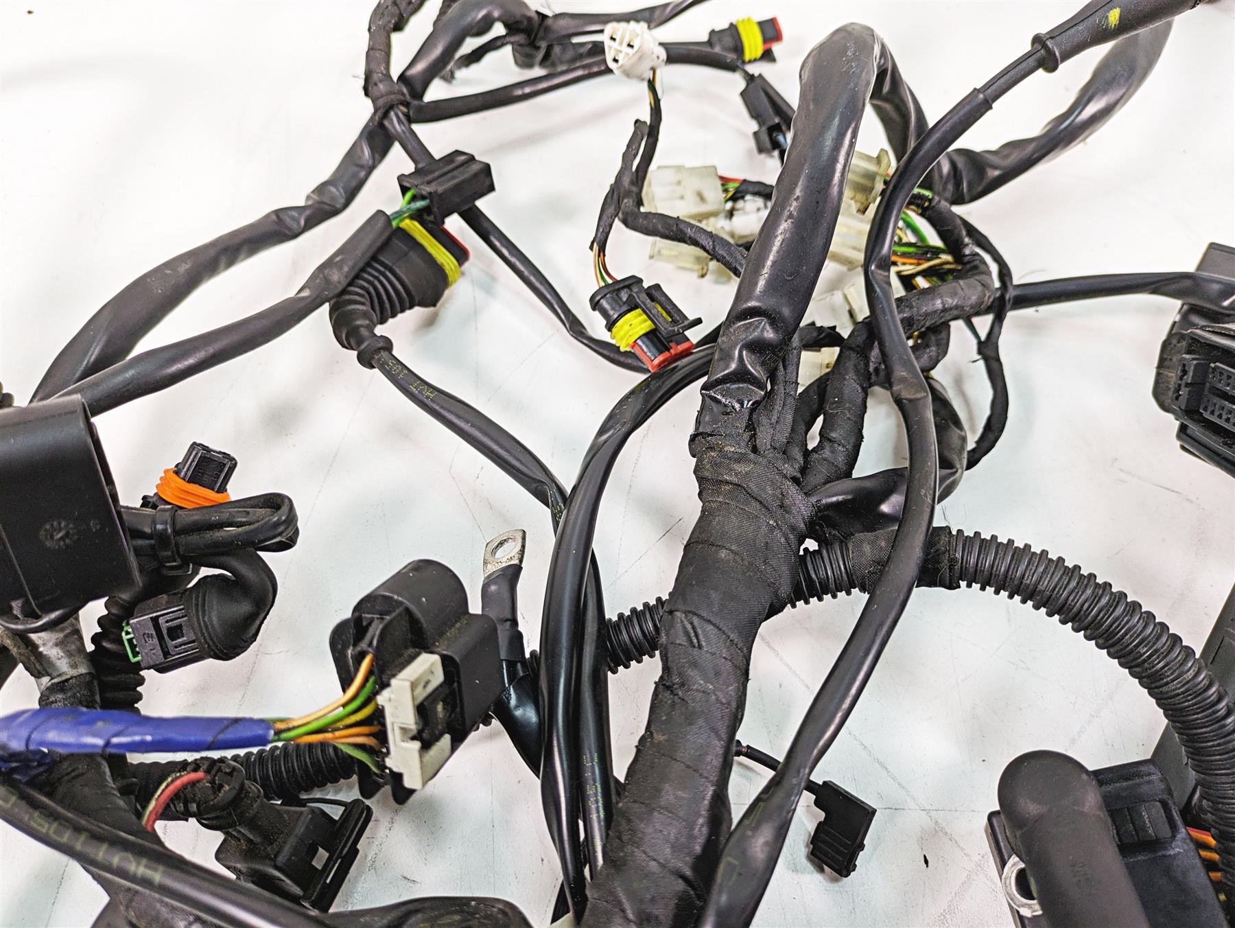 2014 Moto Guzzi California 1400 T Main Wiring Harness Loom - No Cut 2D000190 {{ shop.shopifyCountryName }} - Mototech271