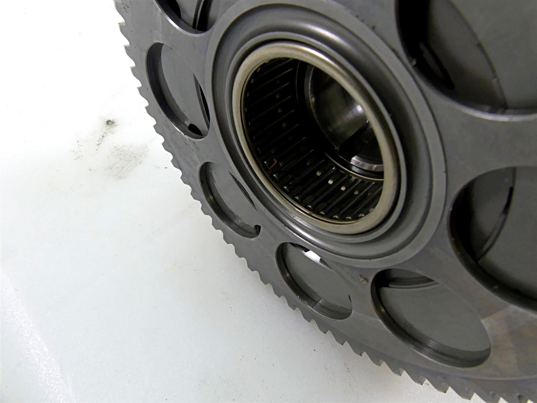 2016 KTM 1290 Super Duke R Ignition Flywheel Fly & Starter Clutch 60239105000 {{ shop.shopifyCountryName }} - Mototech271
