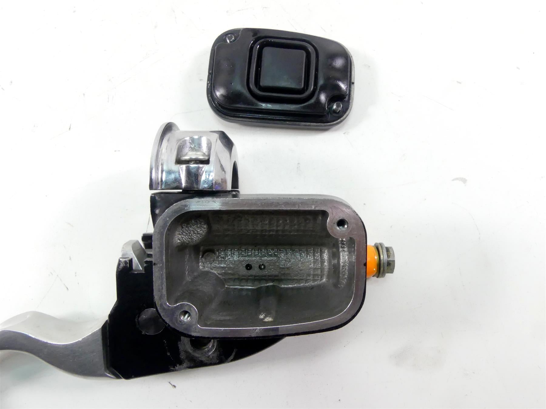 2017 Harley Softail FXSB Breakout Front 1/2" Brake Master Cylinder 41700233 {{ shop.shopifyCountryName }} - Mototech271