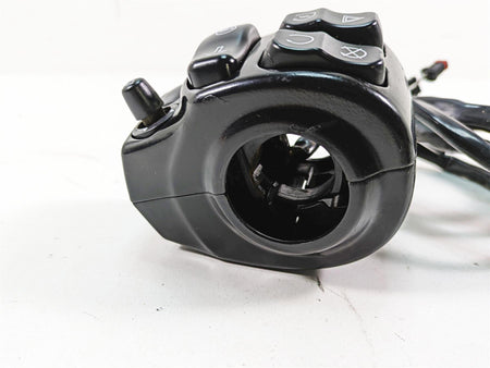 2019 Harley Touring FLHX Street Glide Right Hand Control Switch 71500129C {{ shop.shopifyCountryName }} - Mototech271