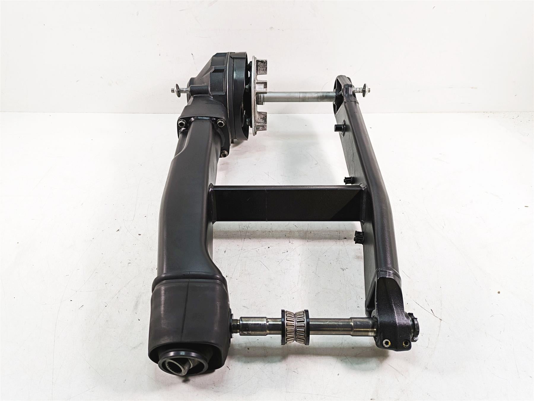 2014 Moto Guzzi California 1400 T Swingarm Differential Drive Shaft - 28k 887300 {{ shop.shopifyCountryName }} - Mototech271