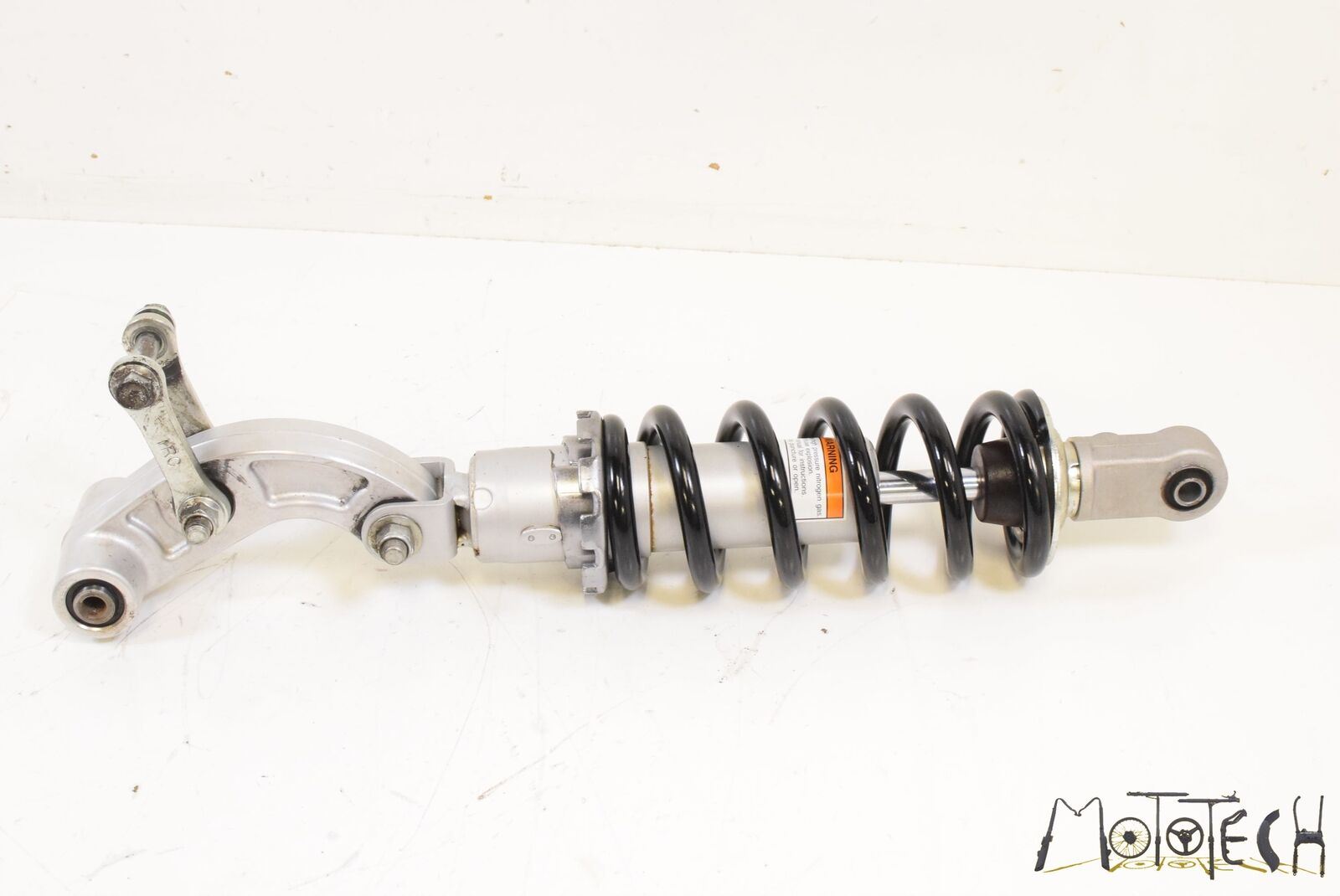2016 Yamaha MT09 FZ09 Rear Suspension Damper Shock 1RC-22210-10-00 {{ shop.shopifyCountryName }} - Mototech271