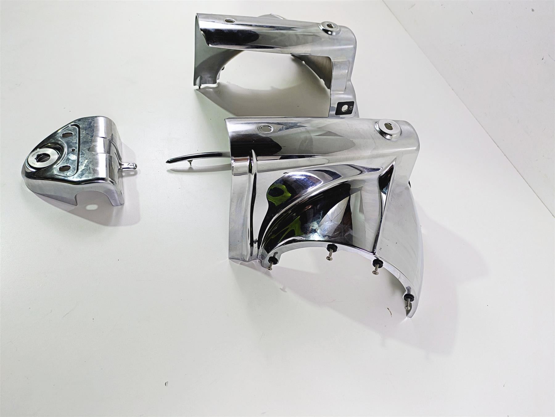 2016 Harley Touring FLHR Road King Headlight Nacelle Cover Set 61300095 {{ shop.shopifyCountryName }} - Mototech271
