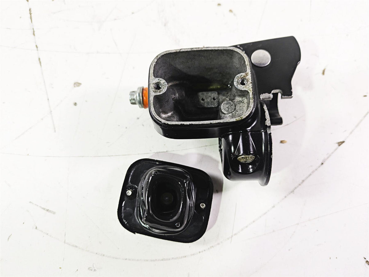 2003 Harley Touring FLHTCUI E-Glide 100th Front Brake Master Cylinder 45013-96E {{ shop.shopifyCountryName }} - Mototech271