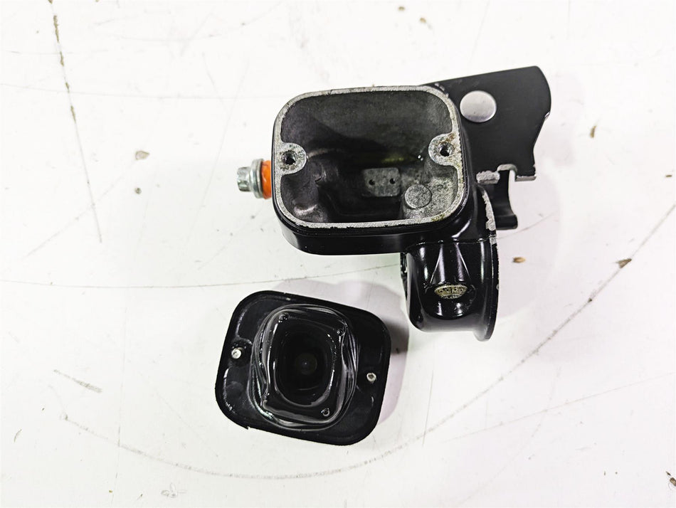 2003 Harley Touring FLHTCUI E-Glide 100th Front Brake Master Cylinder 45013-96E {{ shop.shopifyCountryName }} - Mototech271