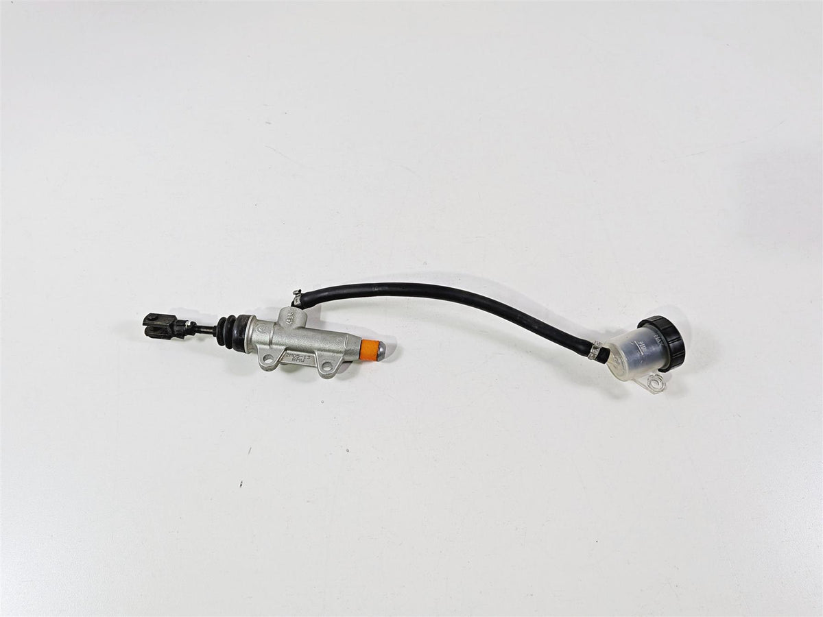 2023 BMW F850GS K81 Rear Brembo Brake Master Cylinder 13mm 34217692190 {{ shop.shopifyCountryName }} - Mototech271