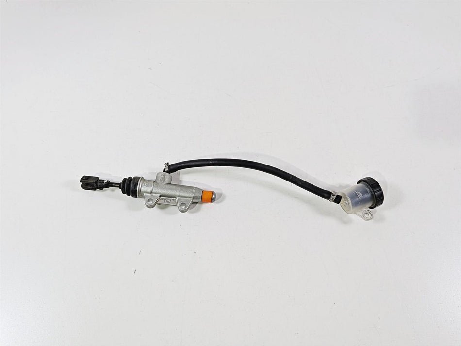 2023 BMW F850GS K81 Rear Brembo Brake Master Cylinder 13mm 34217692190 {{ shop.shopifyCountryName }} - Mototech271