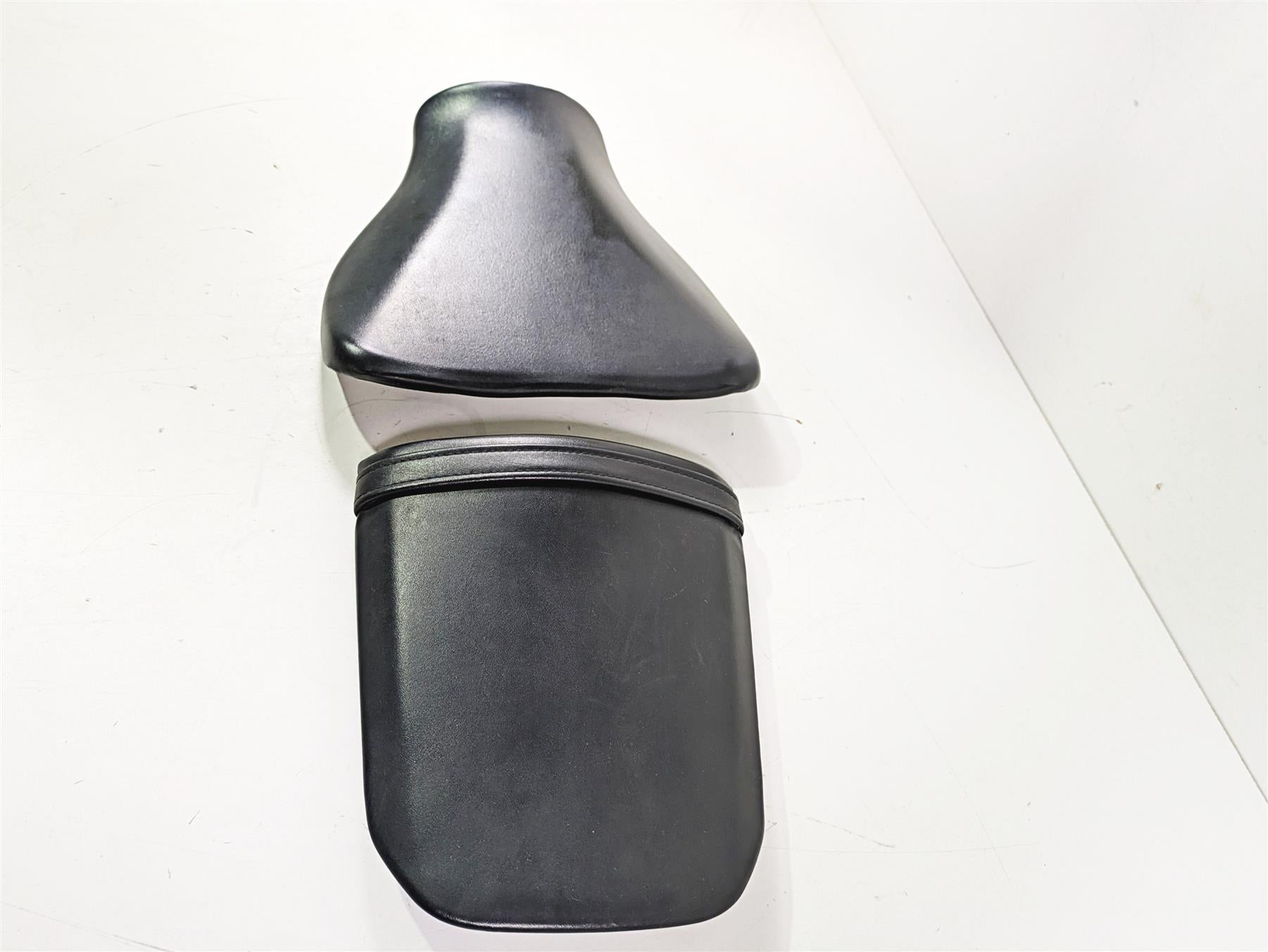 2017 Honda CBR600RR Nice Front Rear Seat Set 77100-MFJ-D01 77300-MFJ-D02 {{ shop.shopifyCountryName }} - Mototech271