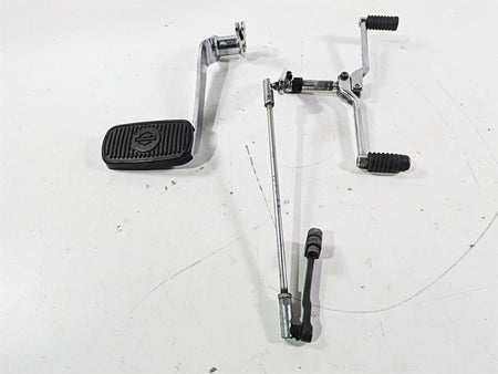 2008 Harley Touring FLHTP Electra Glide Gear Shift & Brake Lever Set 33895-82E {{ shop.shopifyCountryName }} - Mototech271