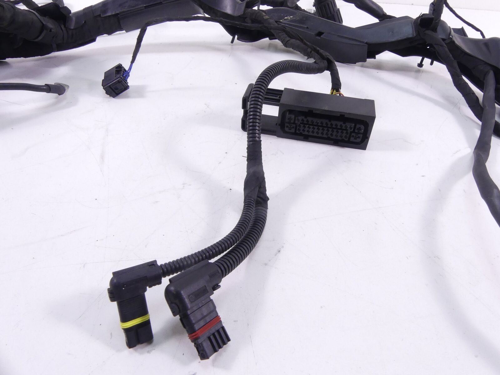 2016 BMW R1200 RT RTW K52 Wiring Harness Loom Esa Abs - No Cuts 61118562119 {{ shop.shopifyCountryName }} - Mototech271