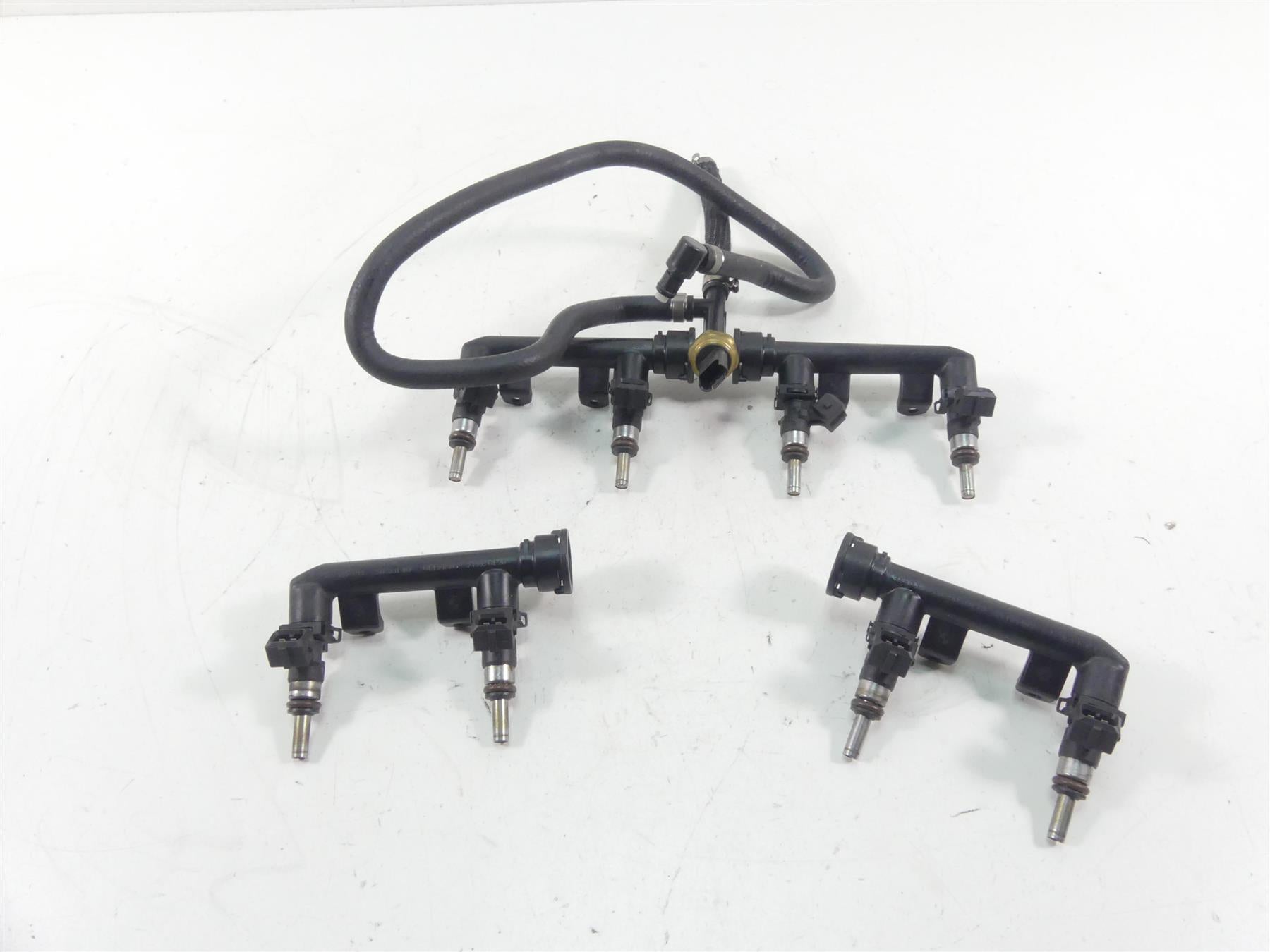 2012 BMW S1000RR K46 Fuel Injectors Rails Pressure Sensor Set - Read 13548532988 {{ shop.shopifyCountryName }} - Mototech271