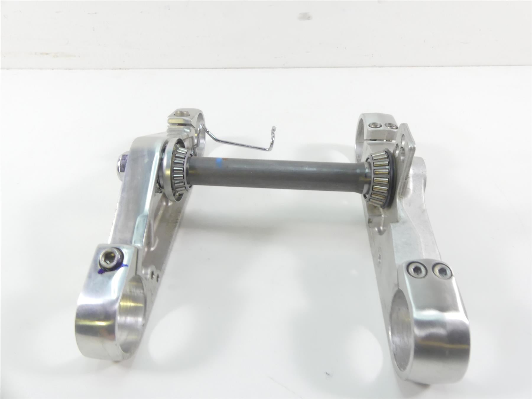 2007 Honda VTX1800 T1 Upper & Lower Triple Tree Set 53230-MCV-000 53219-MCH-000 {{ shop.shopifyCountryName }} - Mototech271