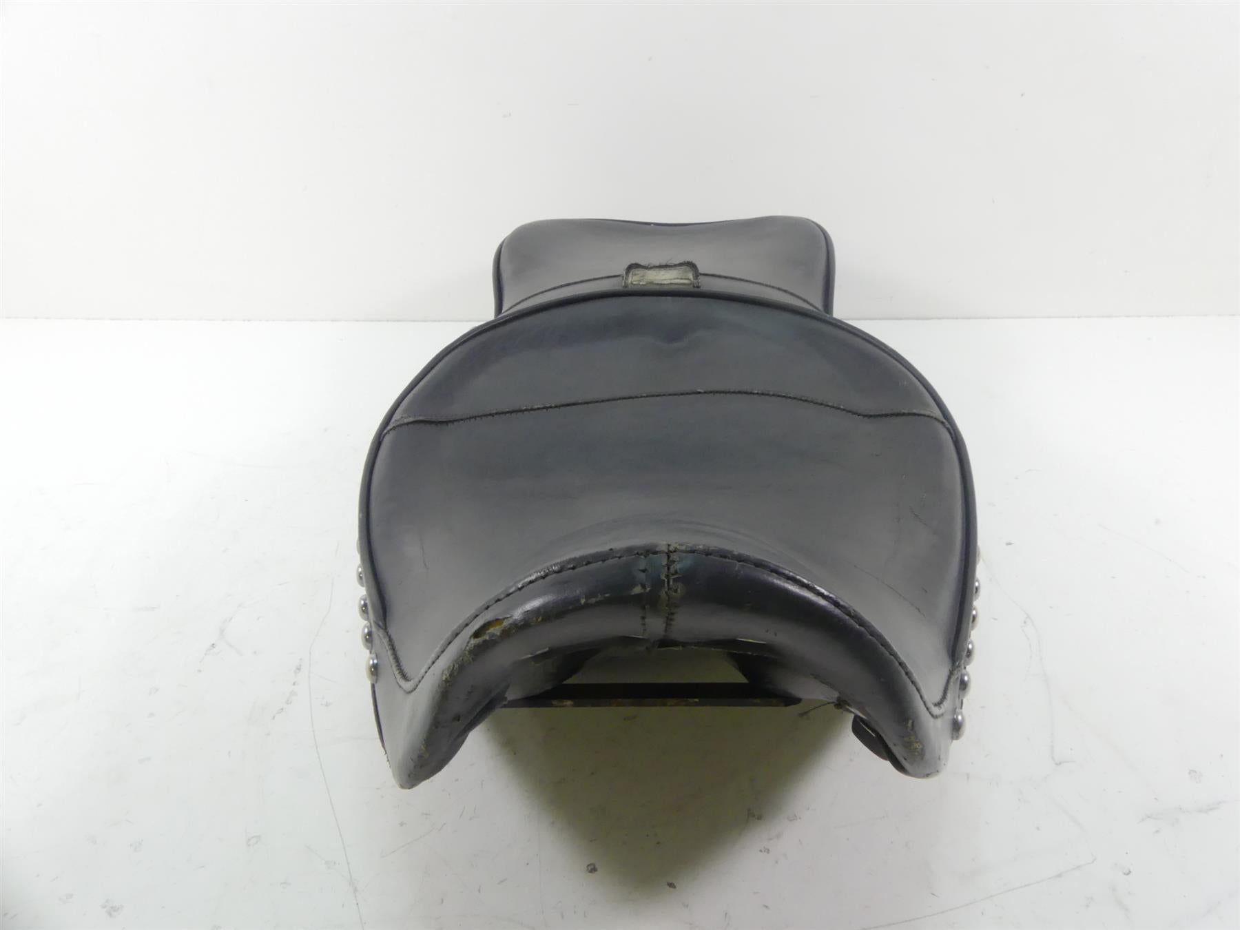 1995 Harley Dyna FXDL Low Rider Studded Duo Corbin Seat Saddle -Read 283 {{ shop.shopifyCountryName }} - Mototech271