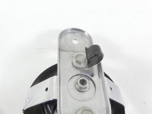 2009 Harley FLHTCU SE4 CVO E-Glide Horn & Chrome Cover 61300478A