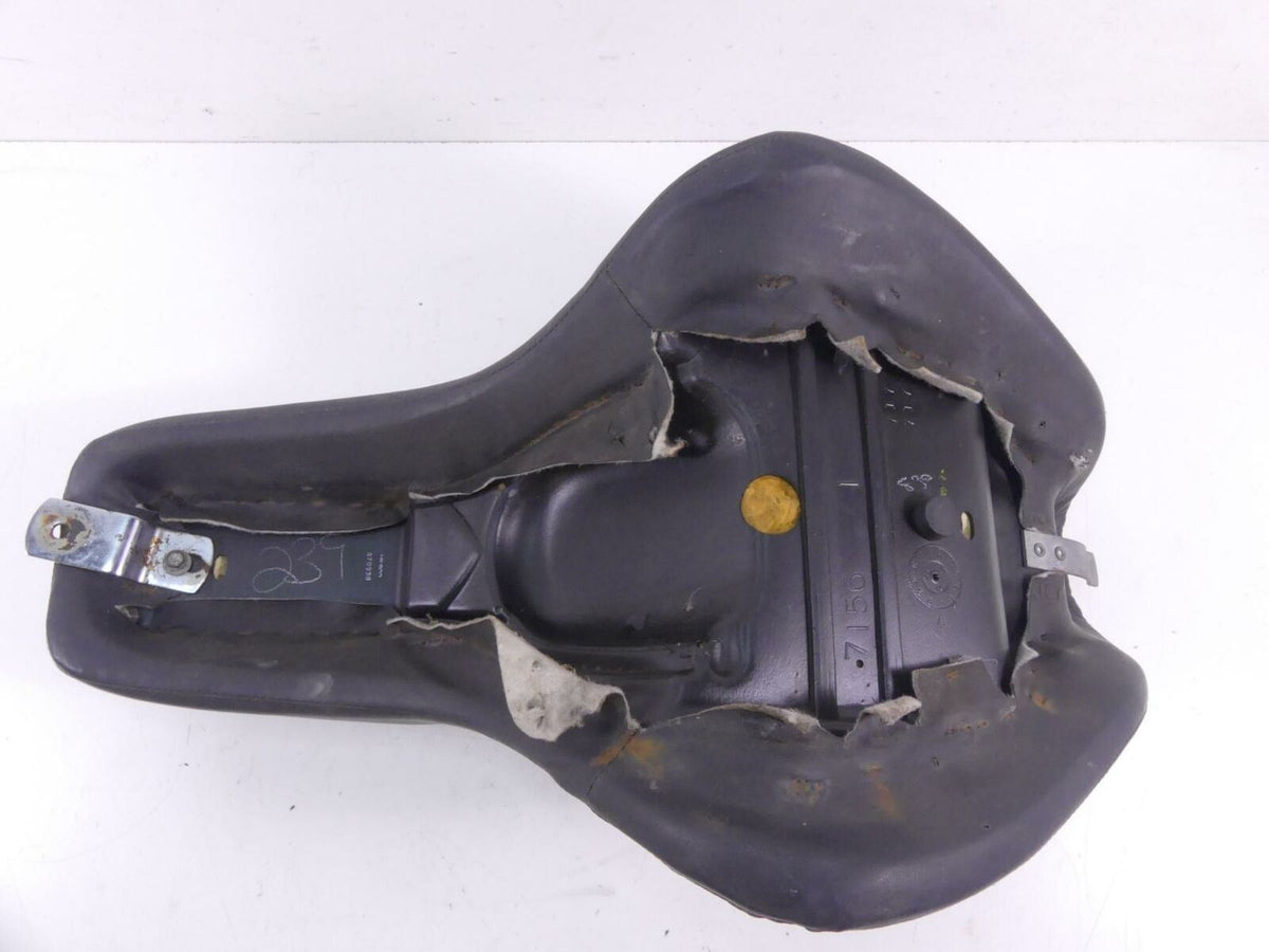 Harley Davidson Oem Softail Deuce Seat Saddle {{ shop.shopifyCountryName }} - Mototech271