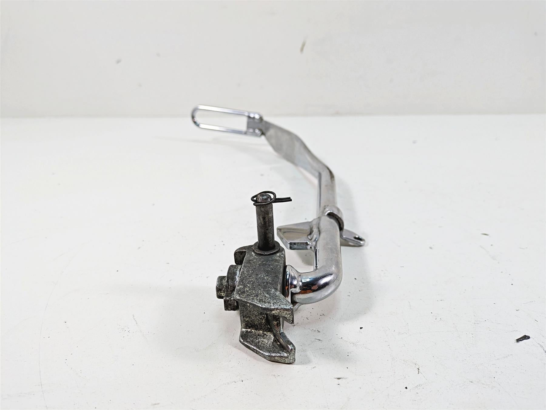 2009 Harley FXDC Dyna Super Glide Custom Side Kickstand Kick Stand 49704-90H {{ shop.shopifyCountryName }} - Mototech271